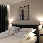 Moaline Apartments, Free Parking Апартаменты