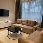 Moaline Apartments, Free Parking Apartament *