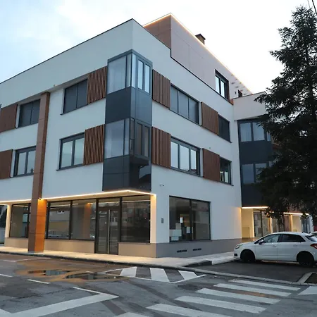 Moaline Apartments, Free Parking Appartement