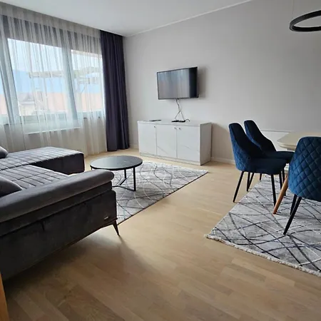 Moaline Apartments, Free Parking *