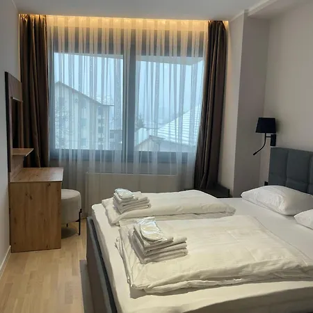 Moaline Apartments, Free Parking *