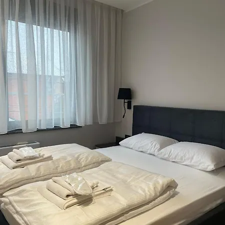 Apartment Moaline Apartments, Free Parking *