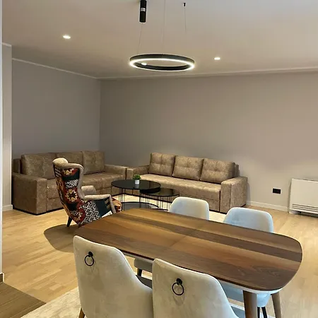Апартаменты Moaline Apartments, Free Parking