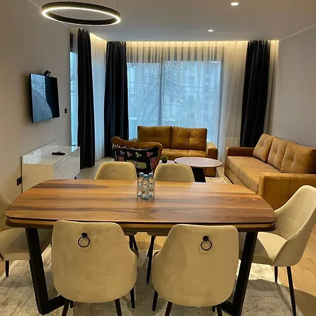 Moaline Apartments, Free Parking *