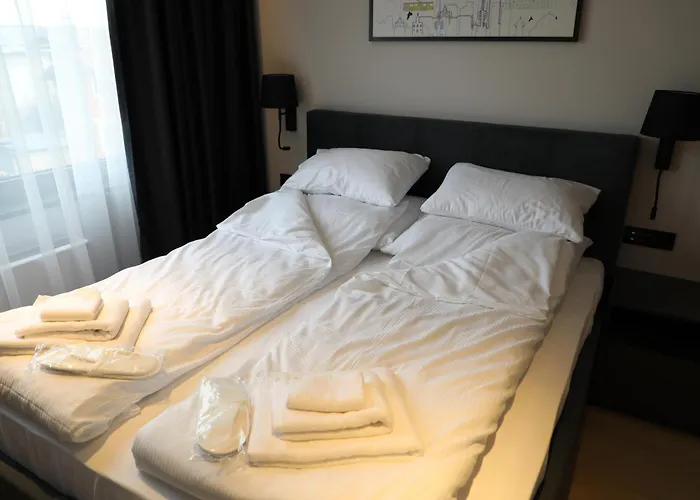 Moaline Apartments, Free Parking *