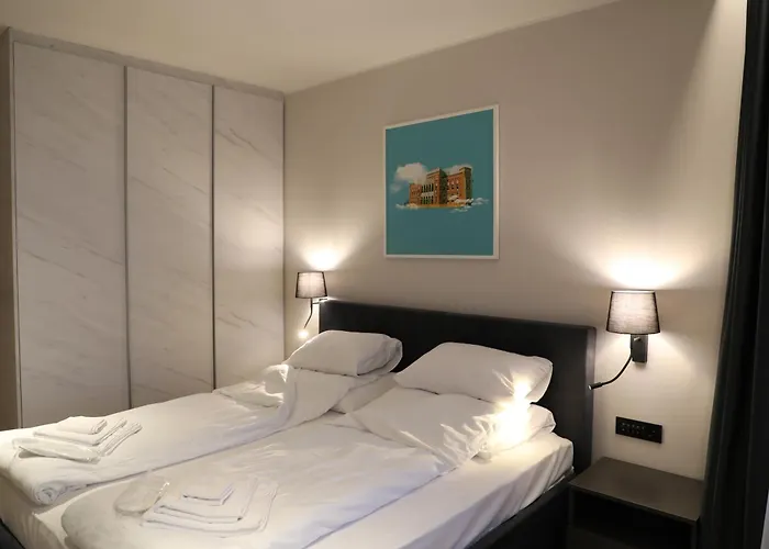 Moaline Apartments, Free Parking *