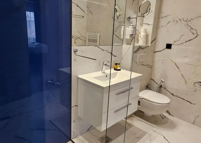 Moaline Apartments, Free Parking *