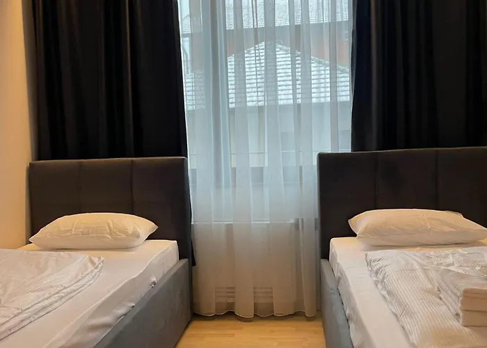 Moaline Apartments, Free Parking *